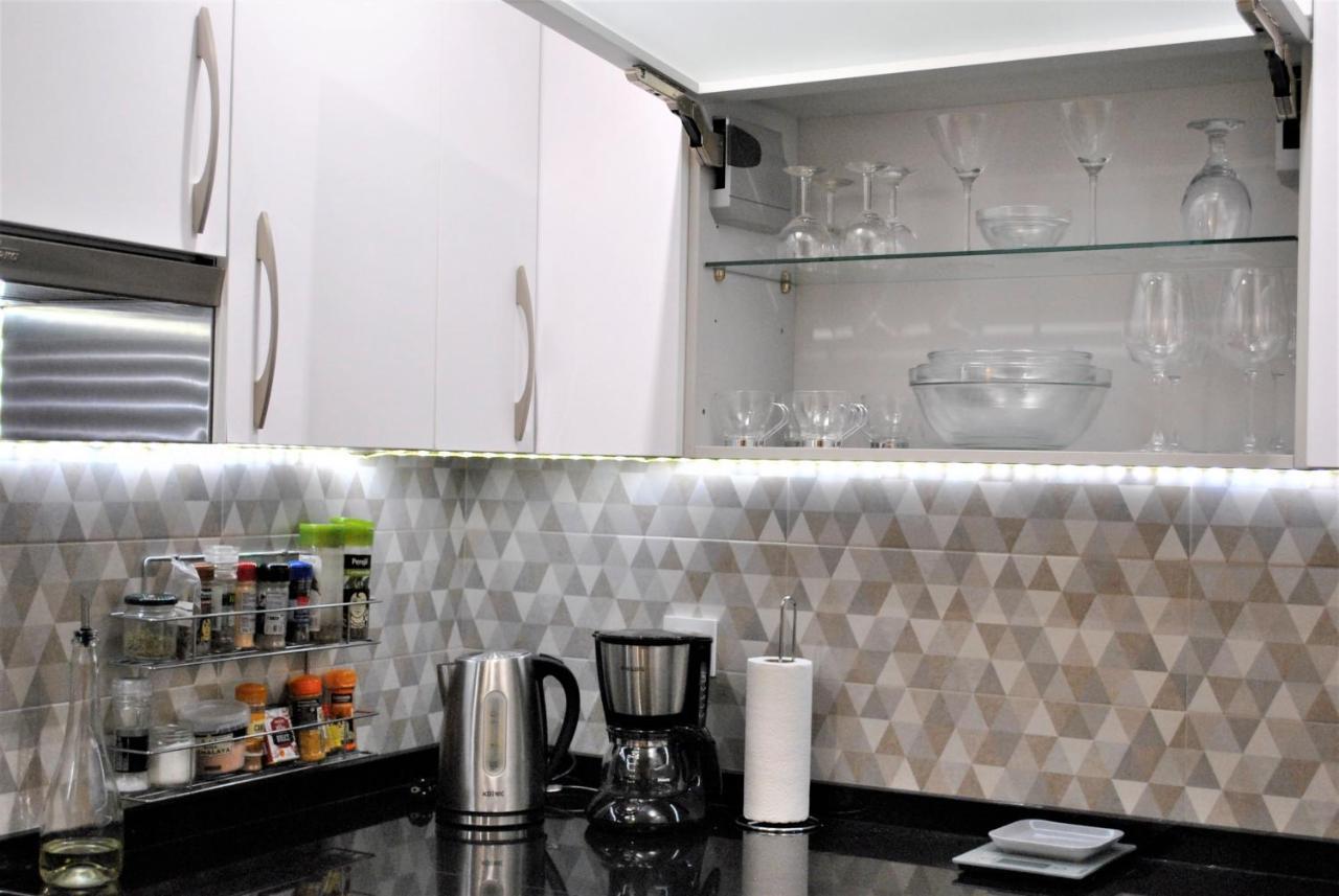 Madrid Piruli Home- Cozy Apartment With Nice Patio ภายนอก รูปภาพ