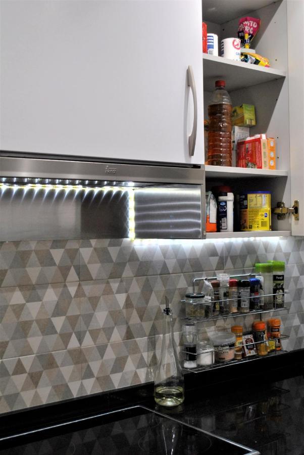 Madrid Piruli Home- Cozy Apartment With Nice Patio ภายนอก รูปภาพ